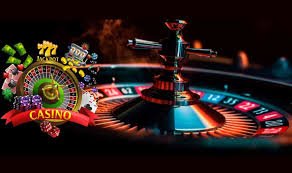 https 666 APP တွင် ဘောလုံးလောင်းကစားနှင့် Live Casino တစ်ပြိုင်နက် ကစားနေသောမြင်ကွင်း